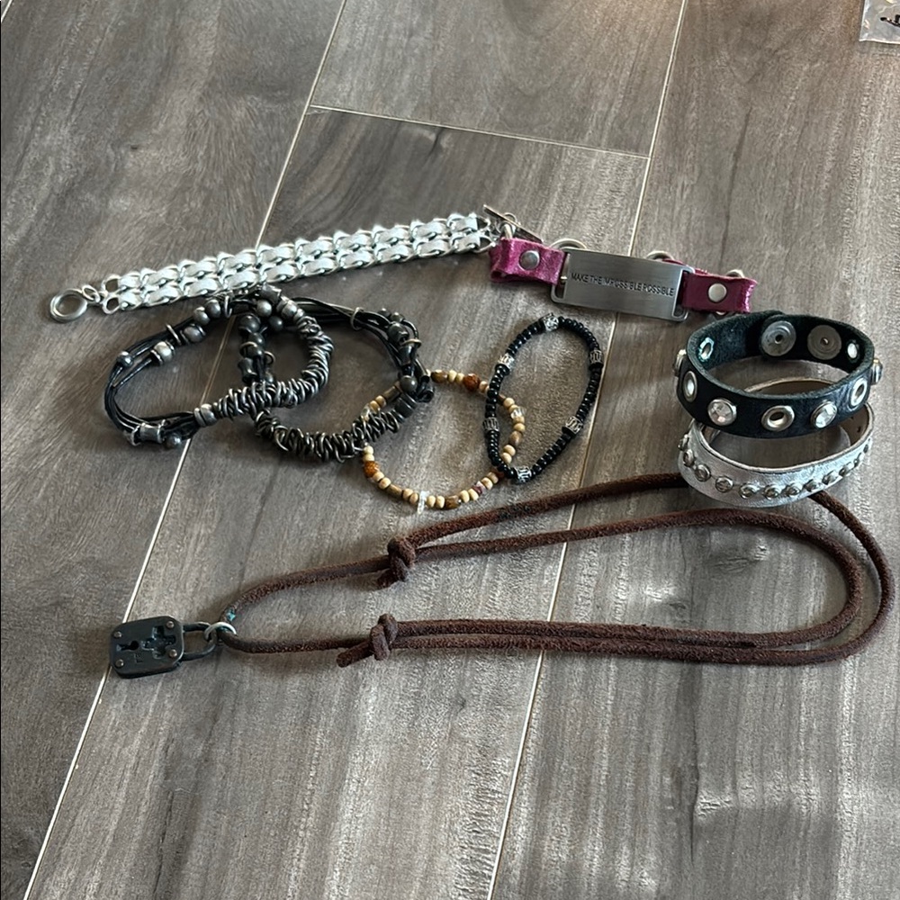 Set of bracelets and necklace